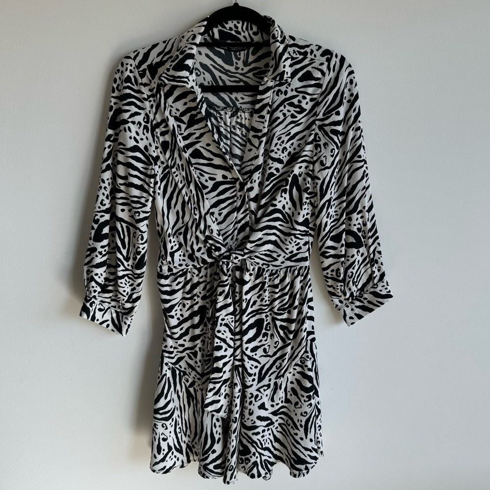 ZARA Zebra Print White Black Mini Dress Size Small - Picture 2 of 7